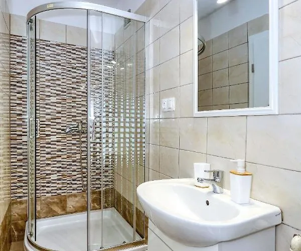 Marina Apartment *